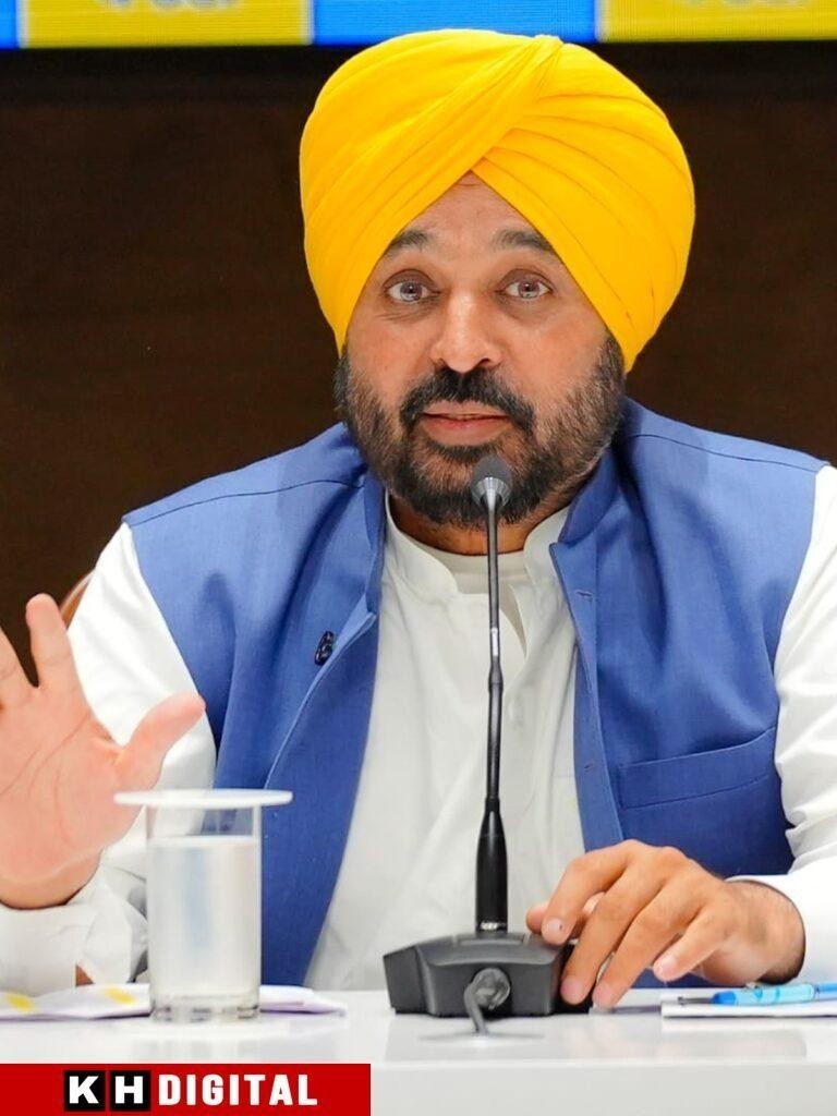 ਸ਼ਹੀਦਾਂ ਦੇ ਨਕਸ਼ੇ-ਕਦਮਾਂ ’ਤੇ ਚੱਲ ਕੇ ਪੰਜਾਬ ਤੇ ਪੰਜਾਬੀਆਂ ਦੀ ਸੇਵਾ ਕਰ ਰਹੇ ਹਾਂ – CM ਭਗਵੰਤ ਮਾਨ