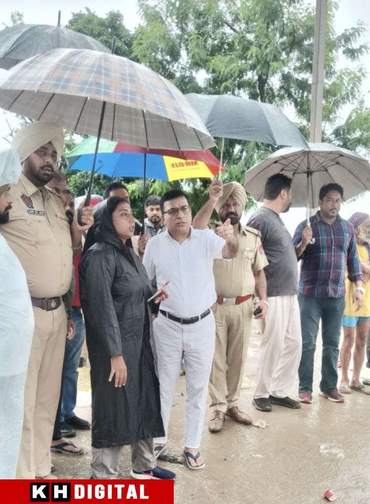 ਕਿਰਪਾ ਕਰਕੇ ਧਿਆਨ ਦਿਓ ਕਿ ਪਾਣੀ ਦਾ ਪੱਧਰ ਘੱਟ ਰਿਹਾ ਹੈ ਅਤੇ ਸਥਿਤੀ ਪੂਰੀ ਤਰ੍ਹਾਂ ਕਾਬੂ ਹੇਠ ਹੈ