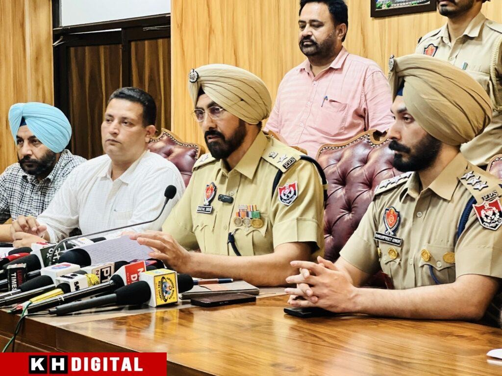 ਲੁਧਿਆਣਾ ਪੁਲਿਸ ਵਲੋਂ ਯੁੱਧ ਨਸ਼ਿਆ ਵਿਰੁੱਧ ਮੁਹਿੰਮ ਤਹਿਤ ਕਾਰਵਾਈ ਕਰਦਿਆ 65 ਕਿੱਲੋ ਭੁੱਕੀ ਚੂਰਾ ਪੋਸਤ ਬ੍ਰਾਮਦ ਕੀਤੀ ਗਈ।